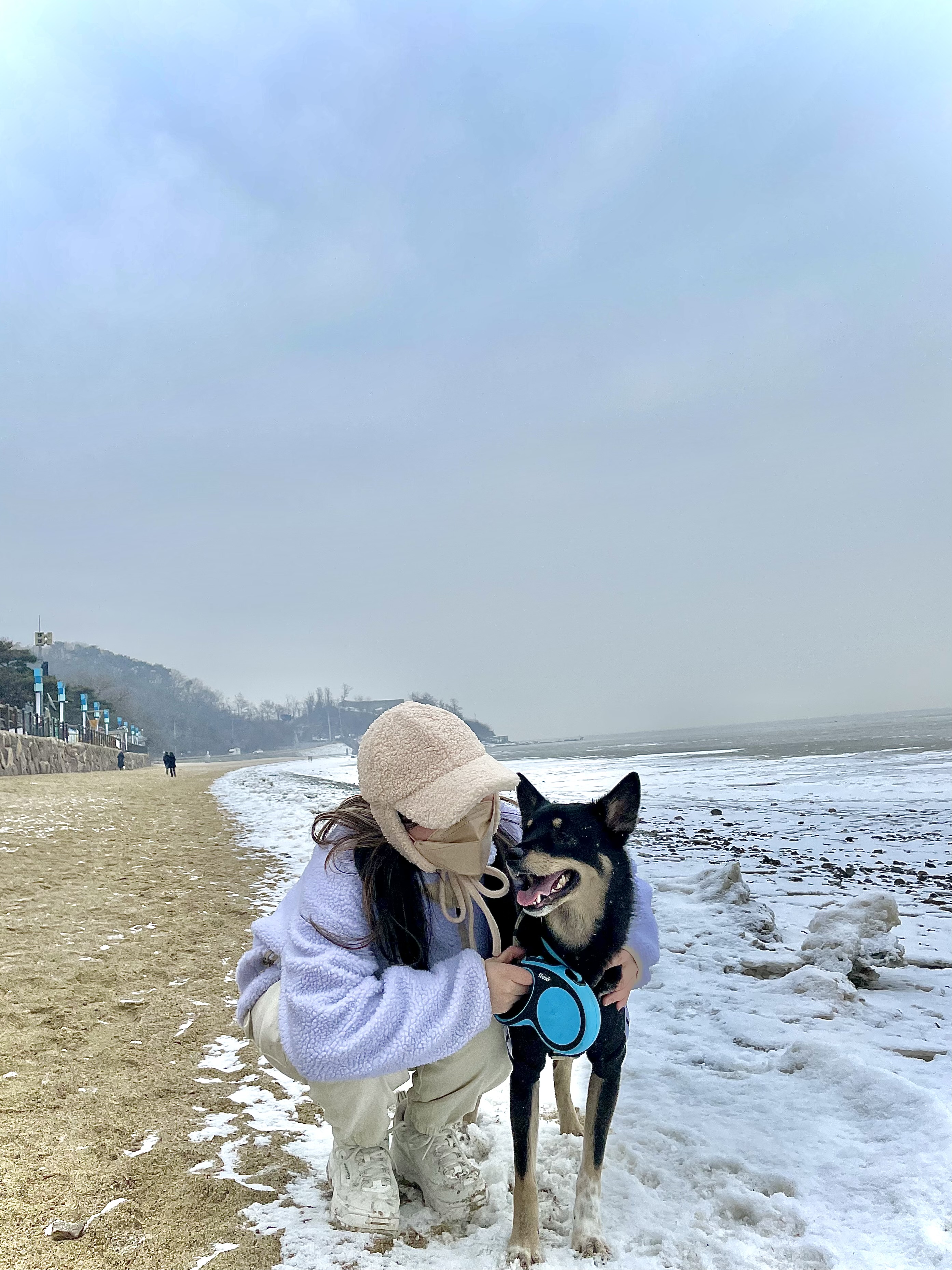 우리 흑치 넘 잘 지내요... 근데... 살짝 고민이 생겼습니다..