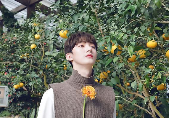 윤지성 팬클럽의 사료 후원