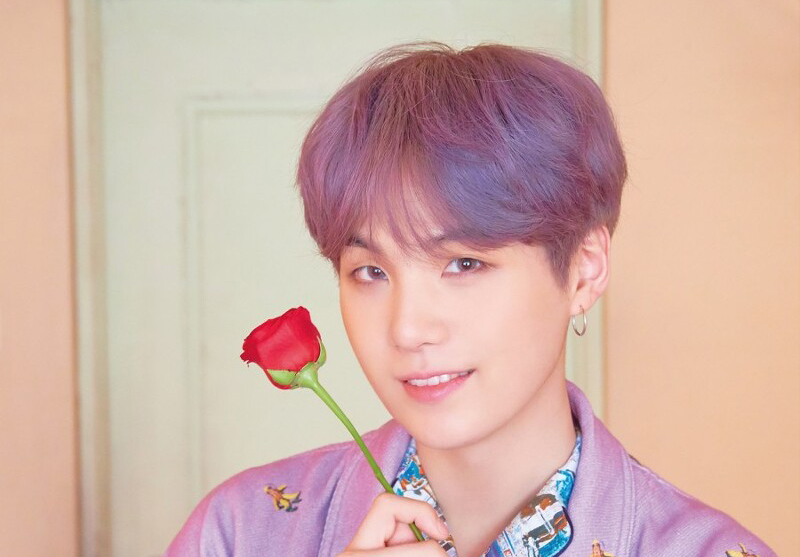 방탄소년단 슈가 팬클럽의 후원금 전달